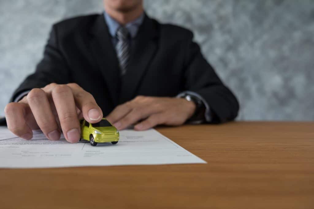 What is the difference between car warranty and car insurance, difference between car warranty and insurance